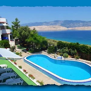 Family K&m , Pag Town Chorwacja
